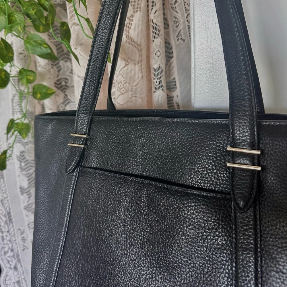Kate Spade New York Oakwood Street Chandra Pebbled Leather Tote Bag